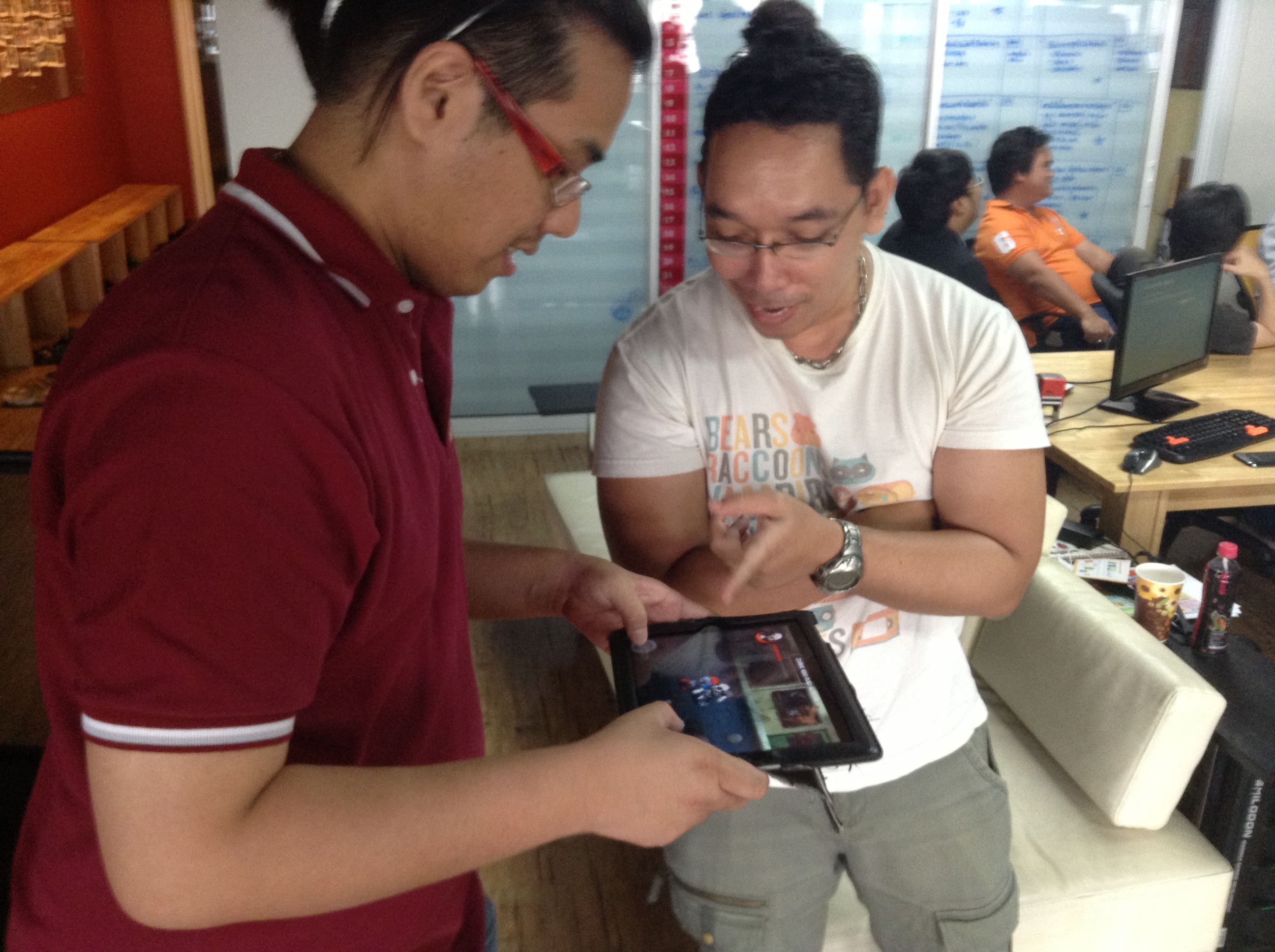 Folks playing Zombie Hero
